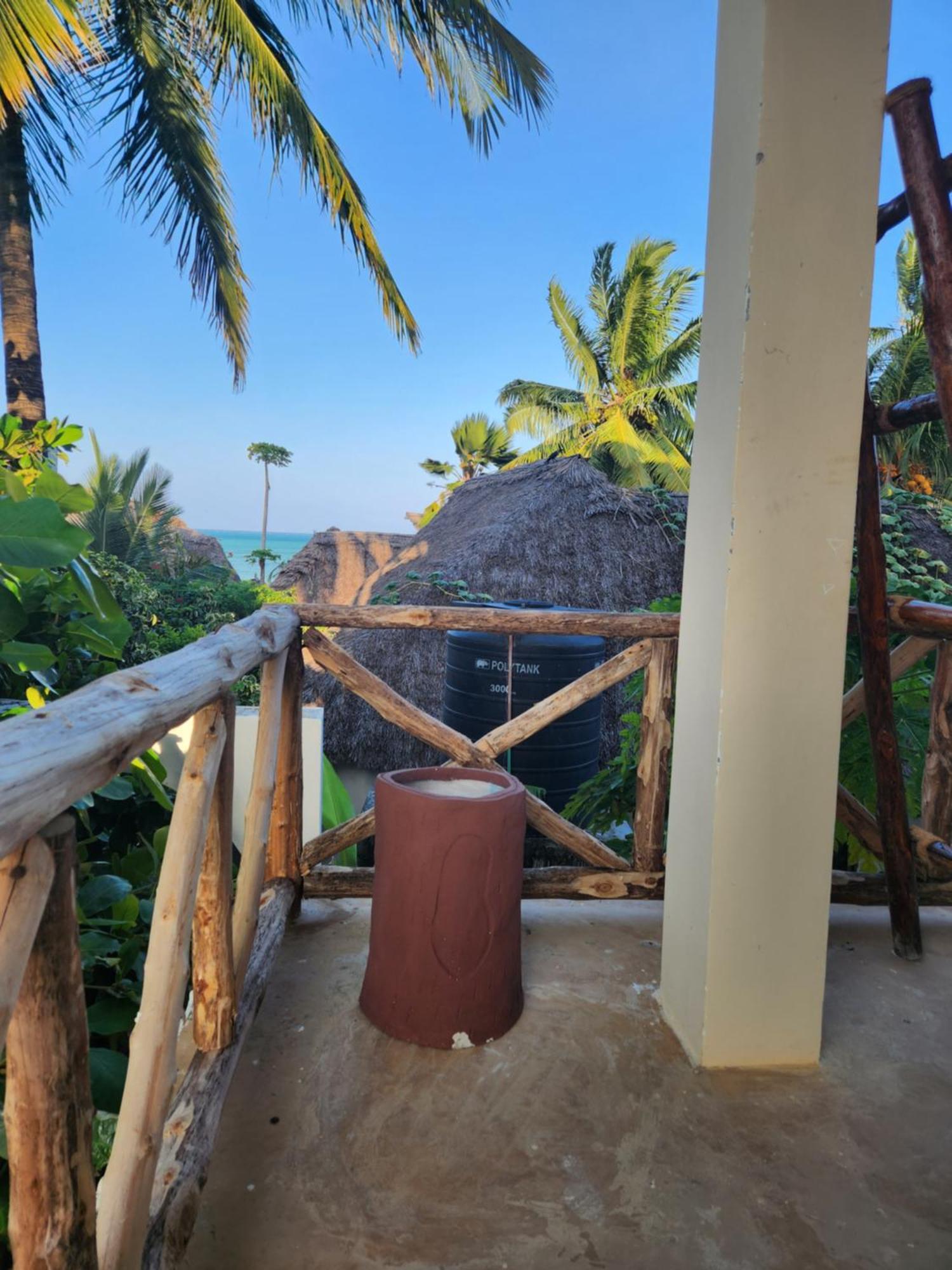 Two Palms Hotel Jambiani  Buitenkant foto