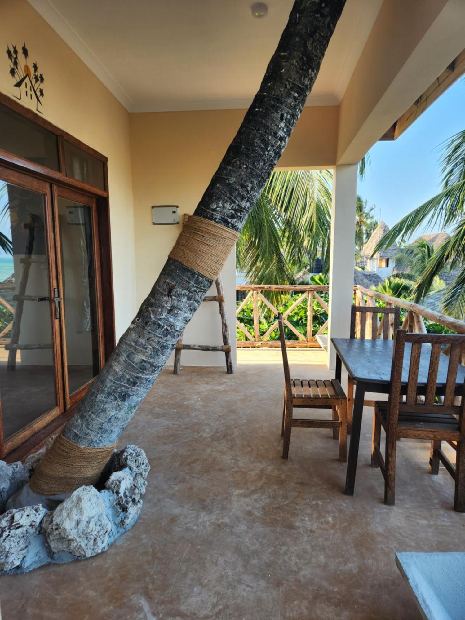 Two Palms Hotel Jambiani  Buitenkant foto
